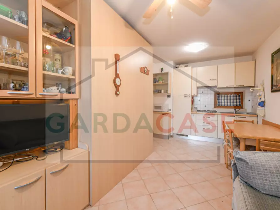 Immagine 10 di Appartamento in vendita  in Via Giulio Cesare a Desenzano Del Garda