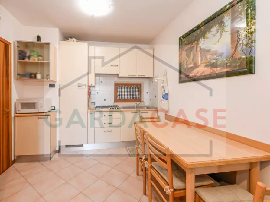 Immagine 11 di Appartamento in vendita  in Via Giulio Cesare a Desenzano Del Garda