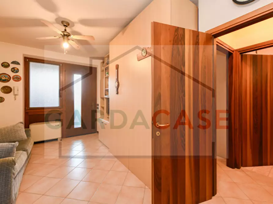 Immagine 14 di Appartamento in vendita  in Via Giulio Cesare a Desenzano Del Garda