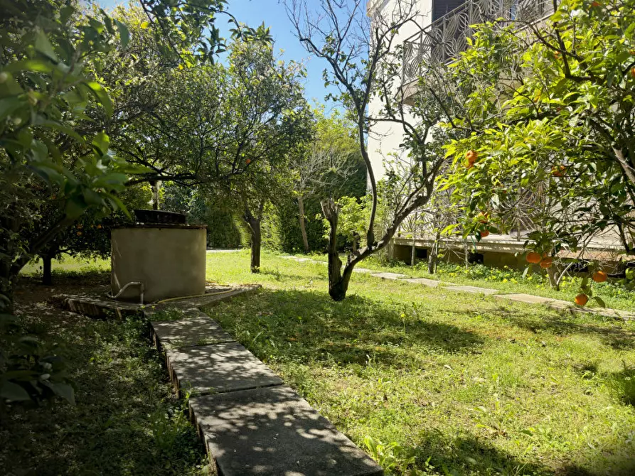 Immagine 8 di Villa in vendita  in Via Mazzini 112 a Capoterra