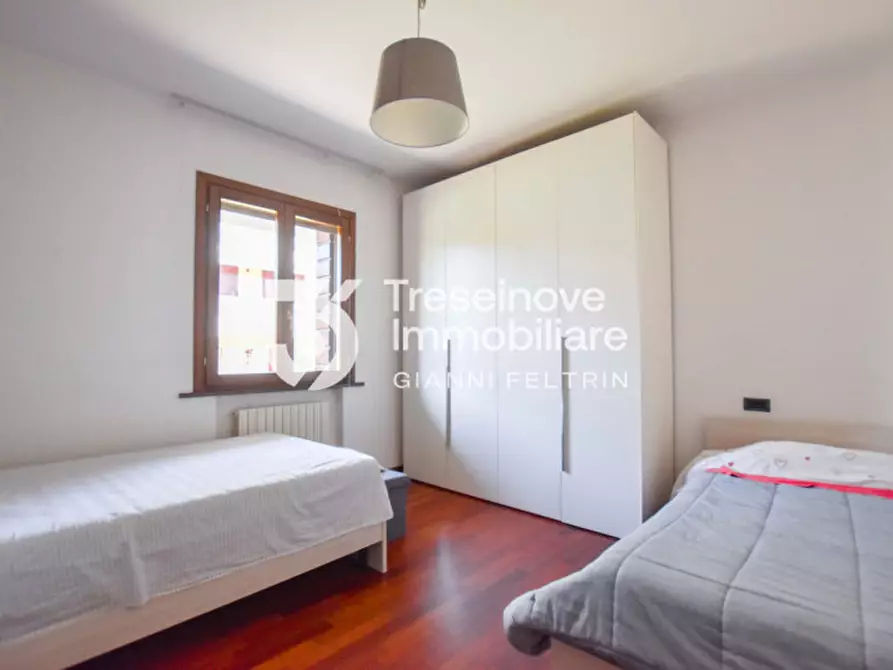 Immagine 7 di Casa indipendente in vendita  in Via Divisione Cadore a Paese