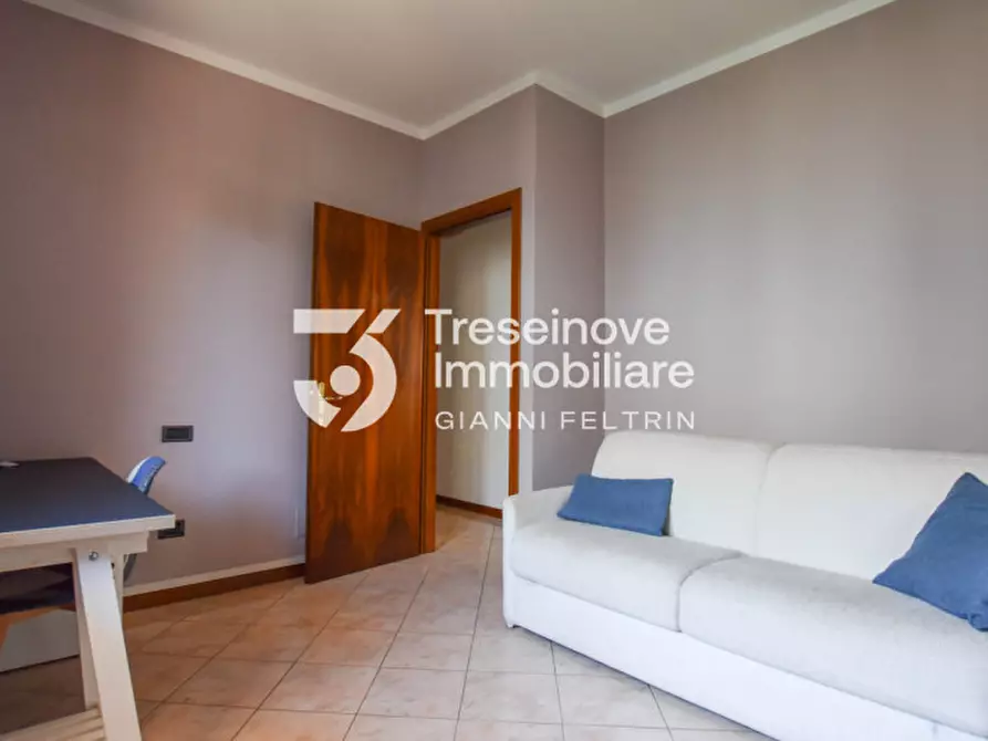 Immagine 12 di Casa indipendente in vendita  in Via Divisione Cadore a Paese
