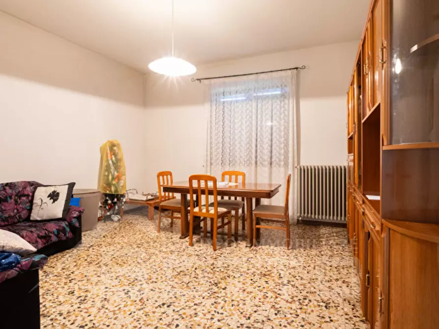 Immagine 3 di Appartamento in vendita  in Via Giotto n.25/A a Bellinzago Novarese