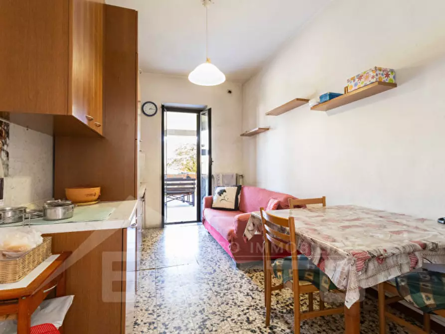 Immagine 15 di Appartamento in vendita  in Via Giotto n.25/A a Bellinzago Novarese