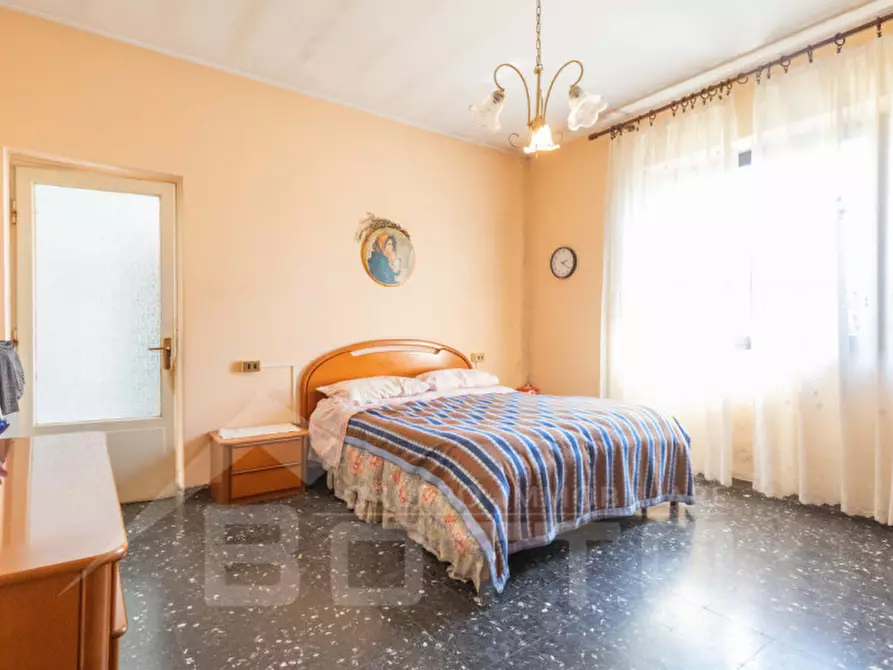 Immagine 17 di Appartamento in vendita  in Via Giotto n.25/A a Bellinzago Novarese