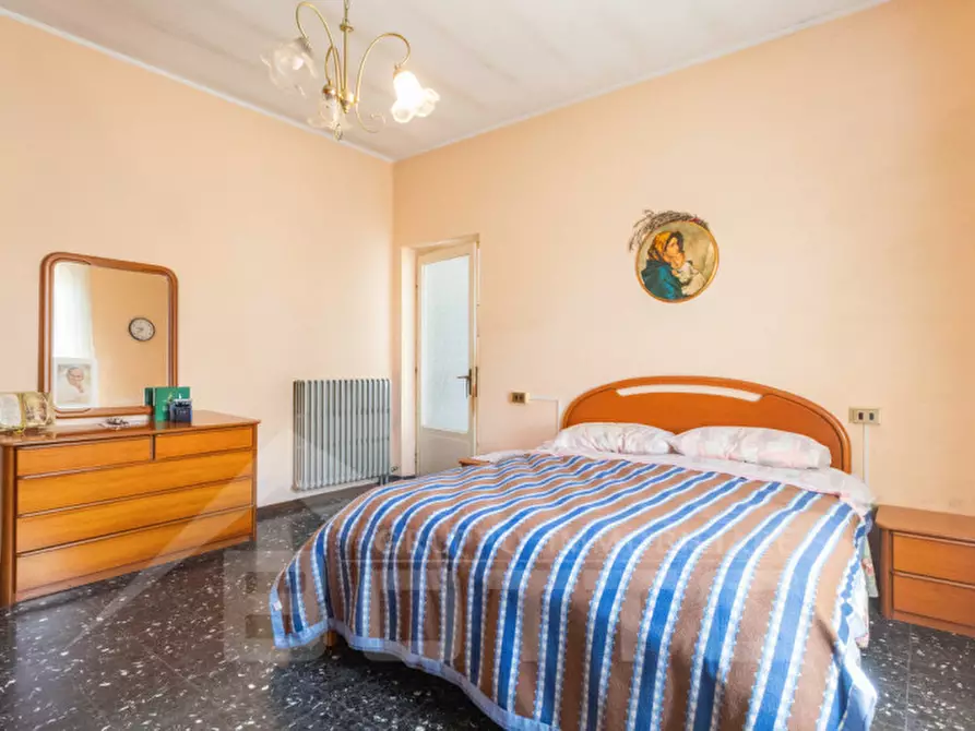 Immagine 18 di Appartamento in vendita  in Via Giotto n.25/A a Bellinzago Novarese
