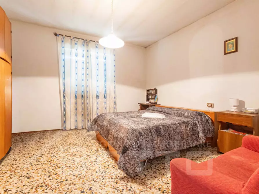 Immagine 23 di Appartamento in vendita  in Via Giotto n.25/A a Bellinzago Novarese
