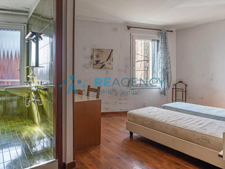 Immagine 33 di Bed & Breakfast in vendita  in via roma 5 a Trissino