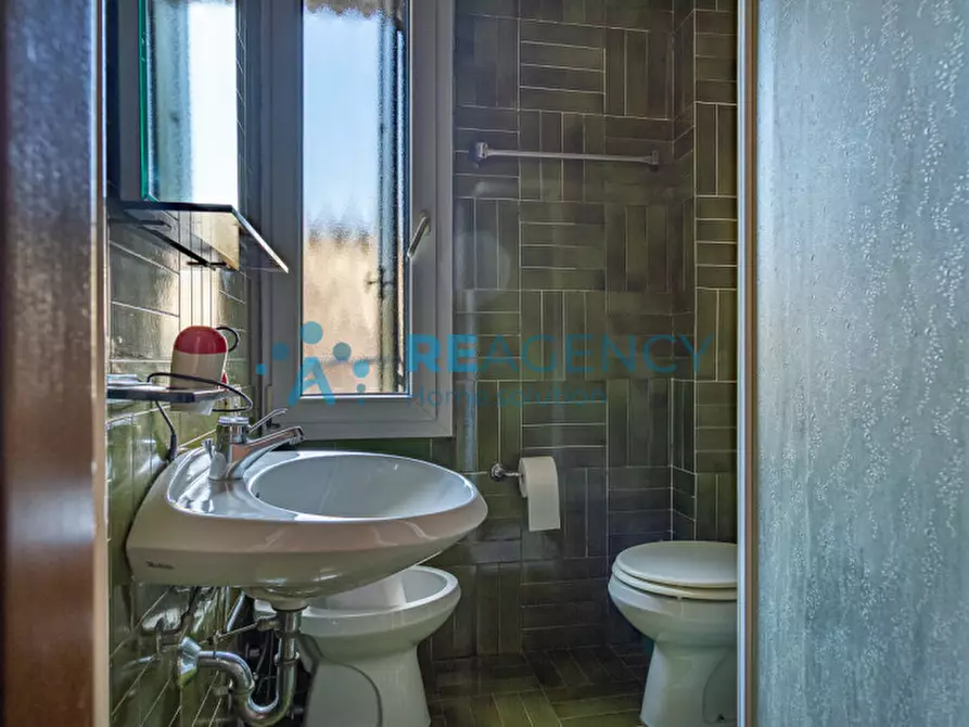 Immagine 35 di Bed & Breakfast in vendita  in via roma 5 a Trissino