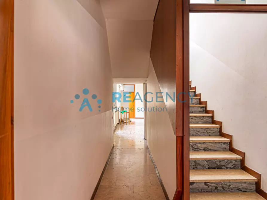 Immagine 40 di Bed & Breakfast in vendita  in via roma 5 a Trissino