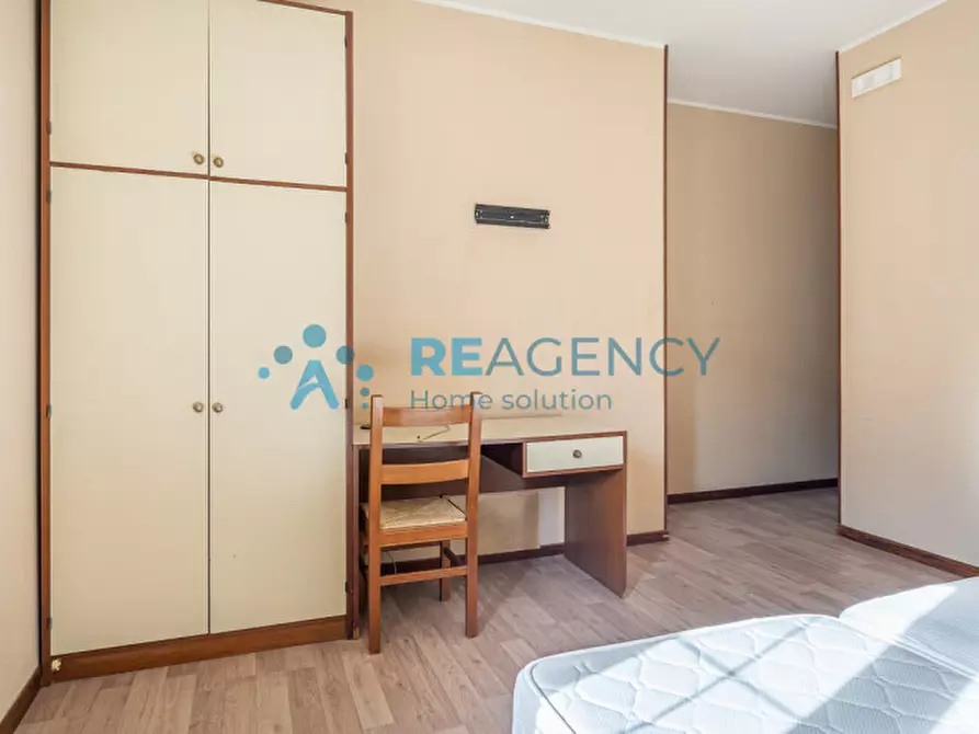 Immagine 45 di Bed & Breakfast in vendita  in via roma 5 a Trissino