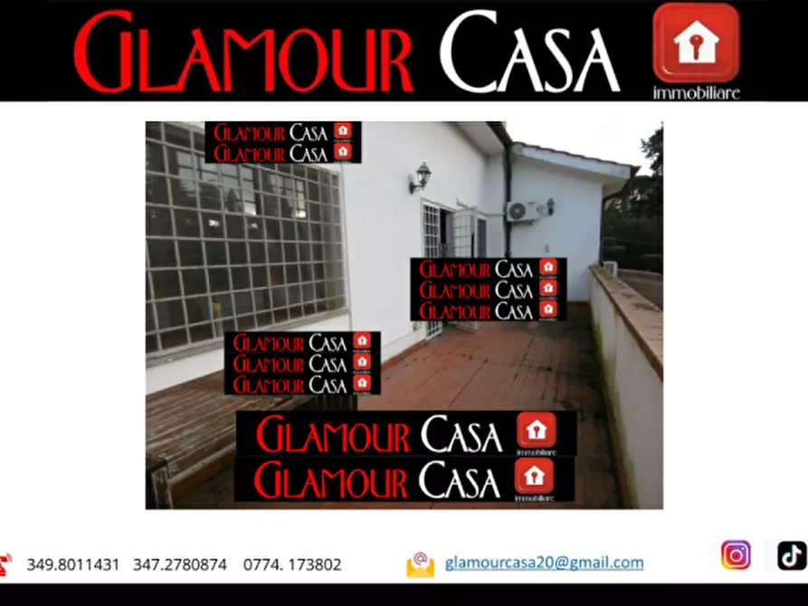 Immagine 2 di Villa in vendita  in Via della Giustiniana a Roma