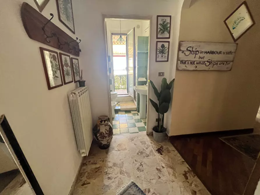 Immagine 9 di Appartamento in vendita  in Via del Pescatore a Vibo Valentia