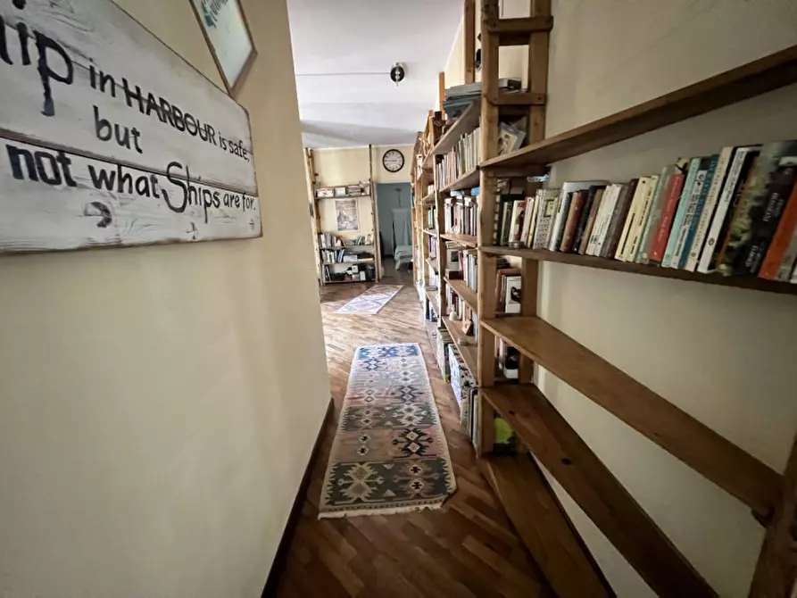 Immagine 11 di Appartamento in vendita  in Via del Pescatore a Vibo Valentia