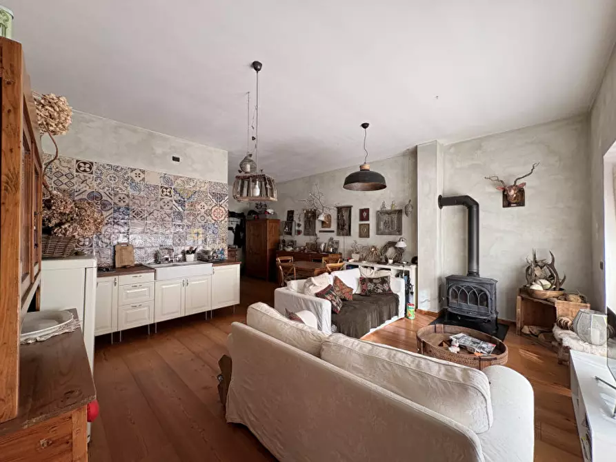 Immagine 1 di Appartamento in vendita  in Via Ansiei a Auronzo Di Cadore