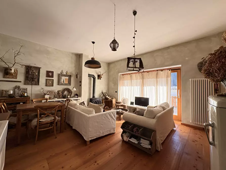 Immagine 2 di Appartamento in vendita  in Via Ansiei a Auronzo Di Cadore