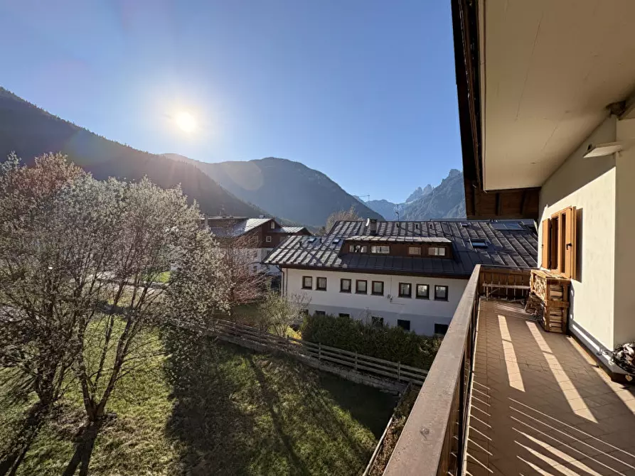 Immagine 11 di Appartamento in vendita  in Via Ansiei a Auronzo Di Cadore