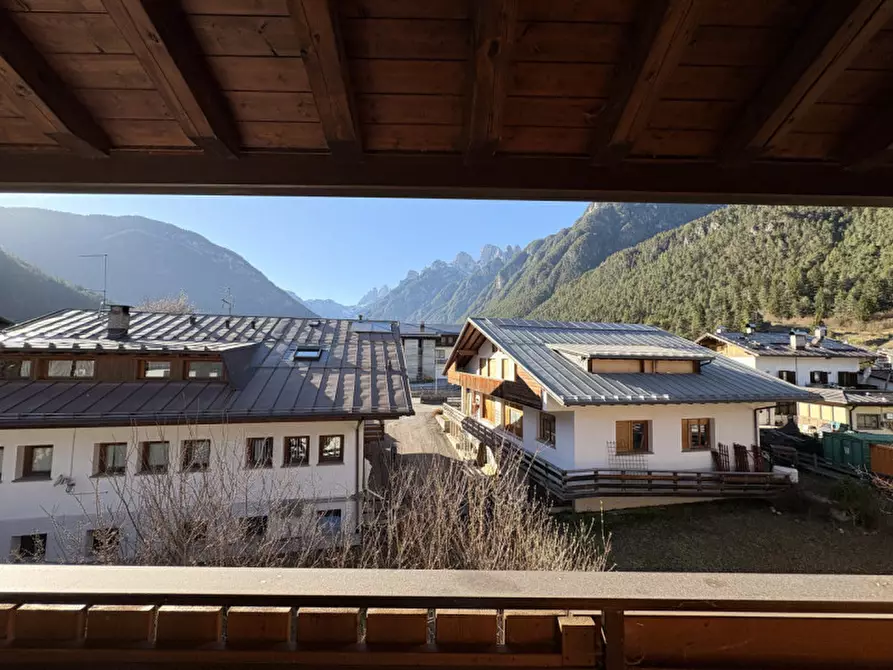 Immagine 12 di Appartamento in vendita  in Via Ansiei a Auronzo Di Cadore