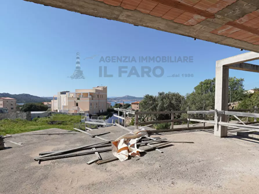 Immagine 7 di Villa in vendita  in Via Caio Duilio a La Maddalena