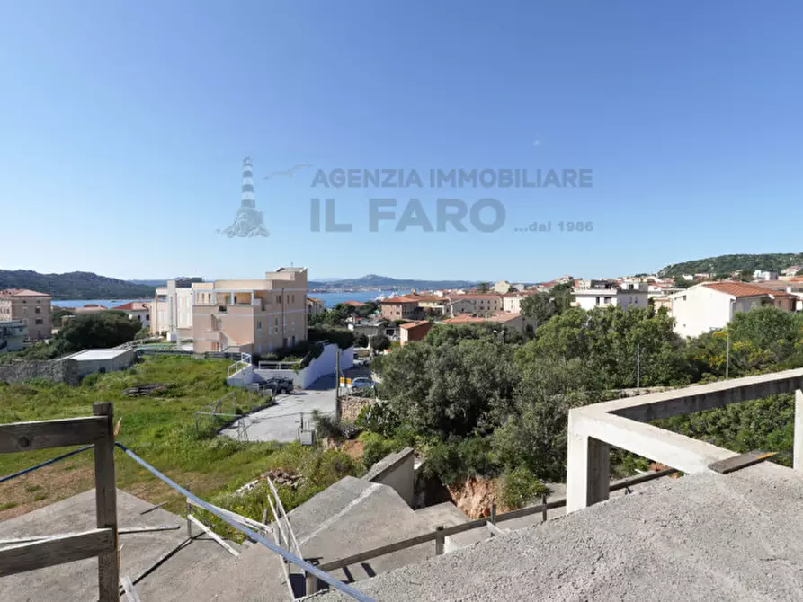Immagine 9 di Villa in vendita  in Via Caio Duilio a La Maddalena