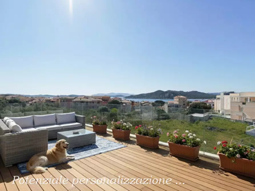 Immagine 11 di Villa in vendita  in Via Caio Duilio a La Maddalena