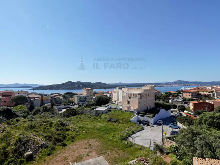 Immagine 20 di Villa in vendita  in Via Caio Duilio a La Maddalena