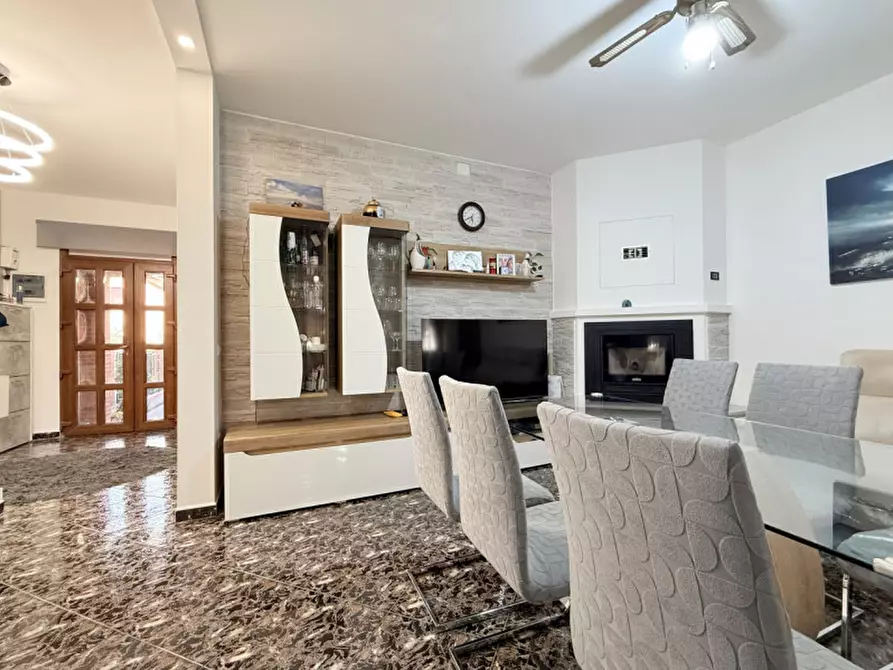 Immagine 3 di Casa bifamiliare in vendita  a Padova