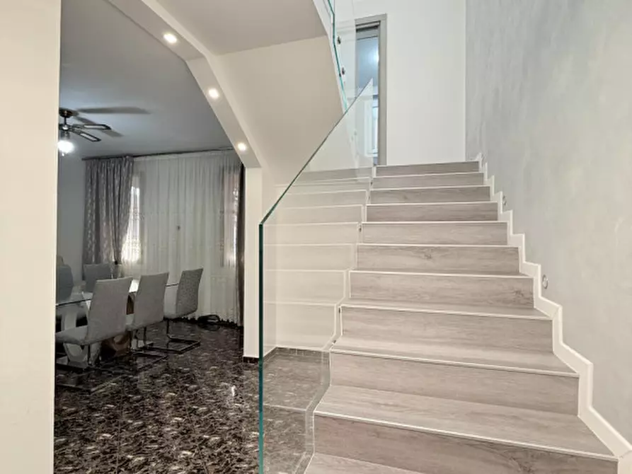 Immagine 8 di Casa bifamiliare in vendita  a Padova