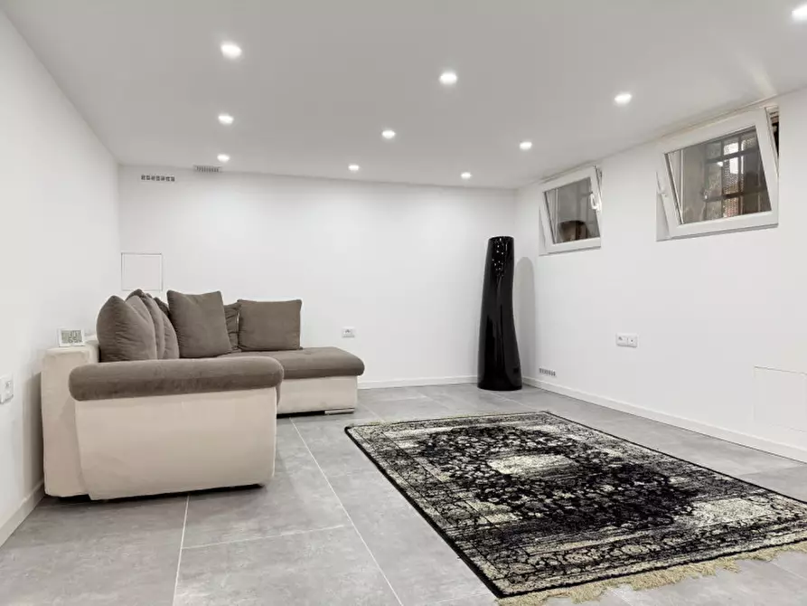 Immagine 22 di Casa bifamiliare in vendita  a Padova