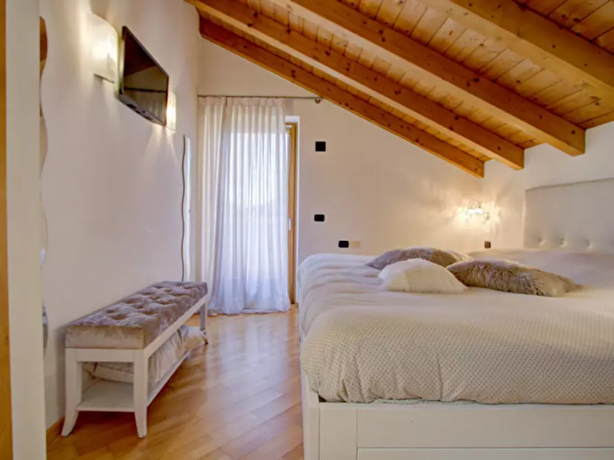 Immagine 22 di Villetta a schiera in vendita  in Via Luigi Fantoma 