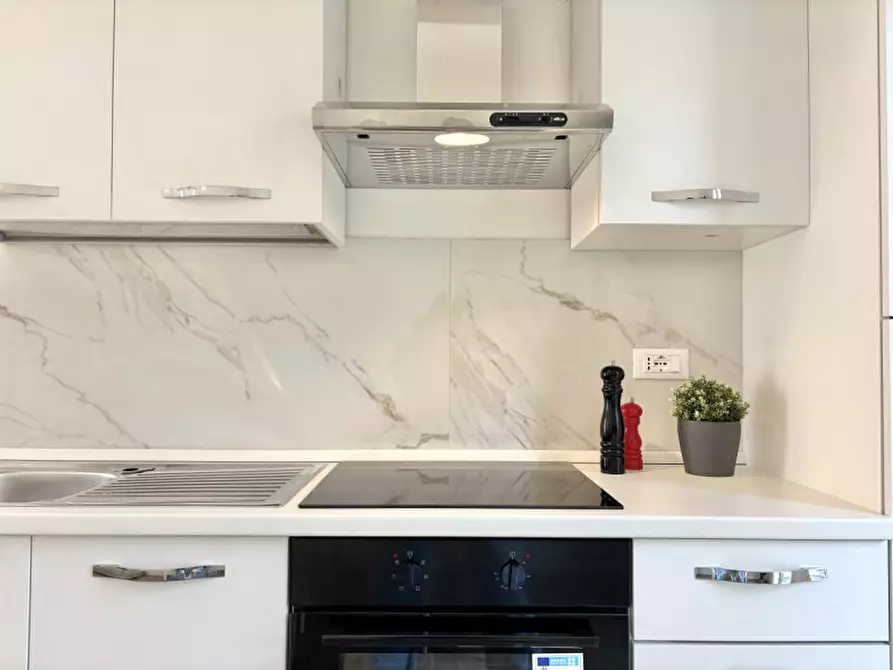 Immagine 1 di Appartamento in vendita  in VIA RAFFAELLO SANZIO, 3 a Cesenatico