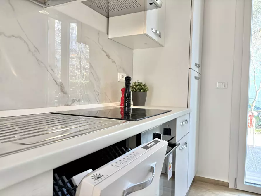 Immagine 2 di Appartamento in vendita  in VIA RAFFAELLO SANZIO, 3 a Cesenatico