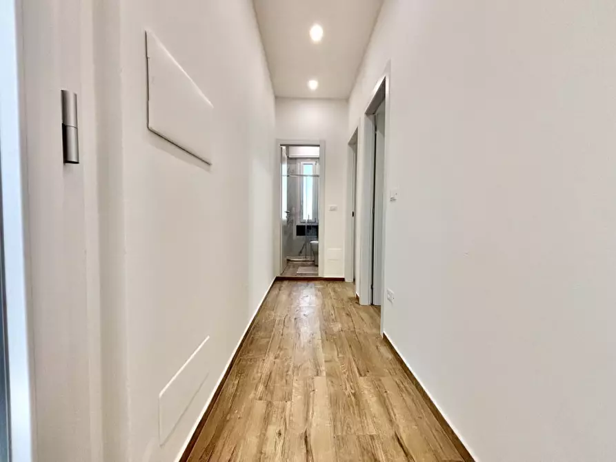 Immagine 12 di Appartamento in vendita  in VIA RAFFAELLO SANZIO, 3 a Cesenatico