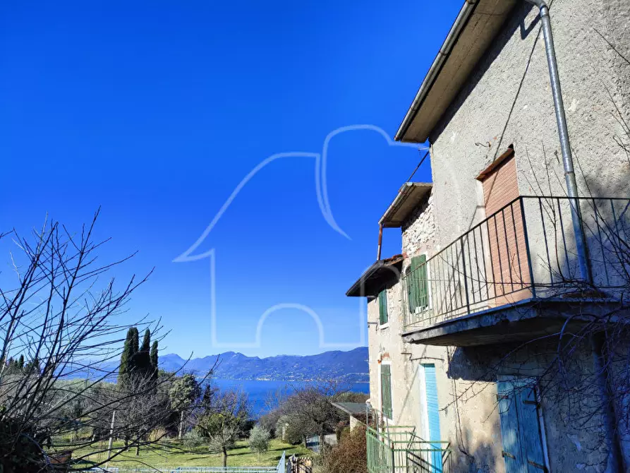 Immagine 3 di Rustico / casale in vendita  a Torri Del Benaco