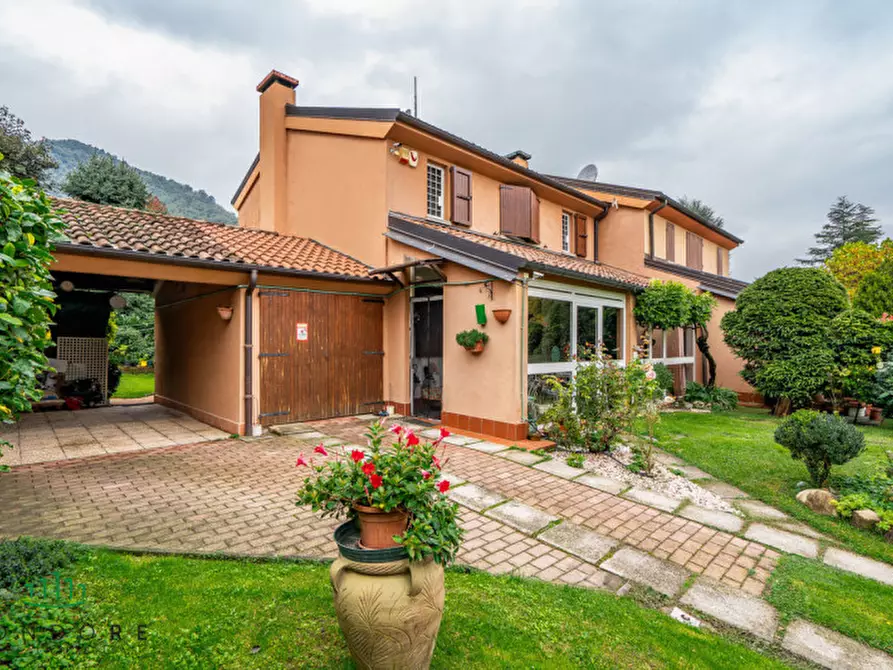 Immagine 5 di Casa bifamiliare in vendita  in via Belvedere a Marzabotto