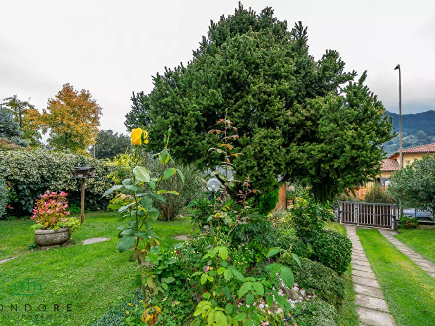 Immagine 13 di Casa bifamiliare in vendita  in via Belvedere a Marzabotto