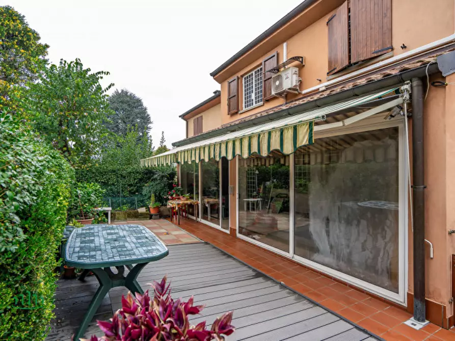 Immagine 27 di Casa bifamiliare in vendita  in via Belvedere a Marzabotto