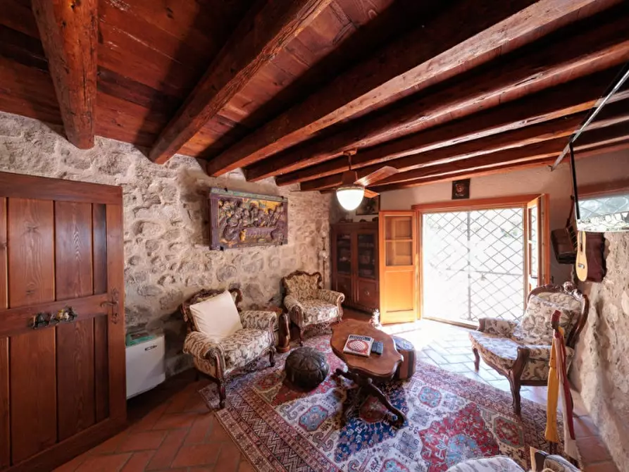 Immagine 11 di Rustico / casale in vendita  in VIA MANDOLARI a Este