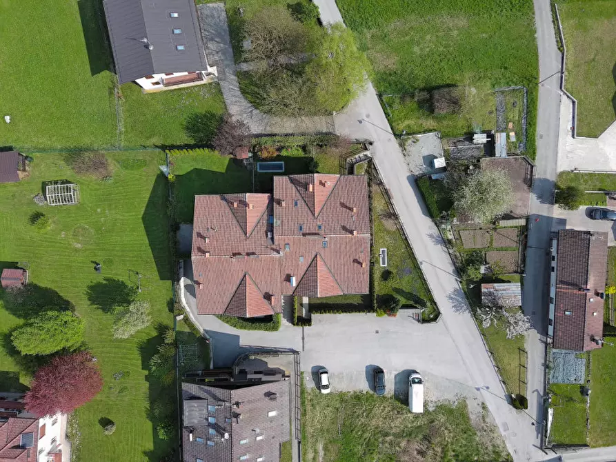 Immagine 2 di Appartamento in vendita  in Frazione Borzago 30 a Spiazzo
