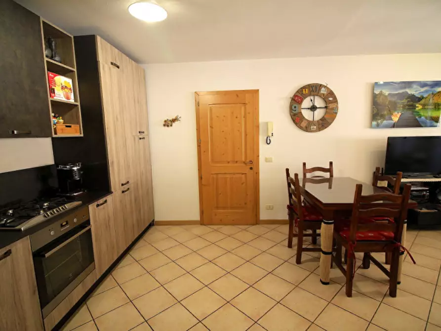 Immagine 8 di Appartamento in vendita  in Frazione Borzago 30 a Spiazzo