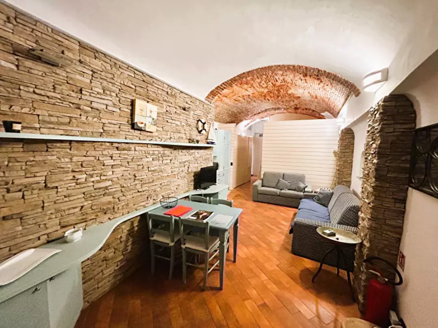 Immagine 1 di Appartamento in vendita  in Via Giuseppe Garibaldi a Camogli