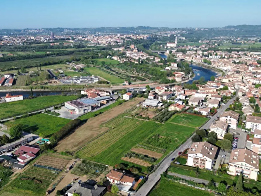 Immagine 2 di Terreno in vendita  in VIA PROGNETTA a Pescantina