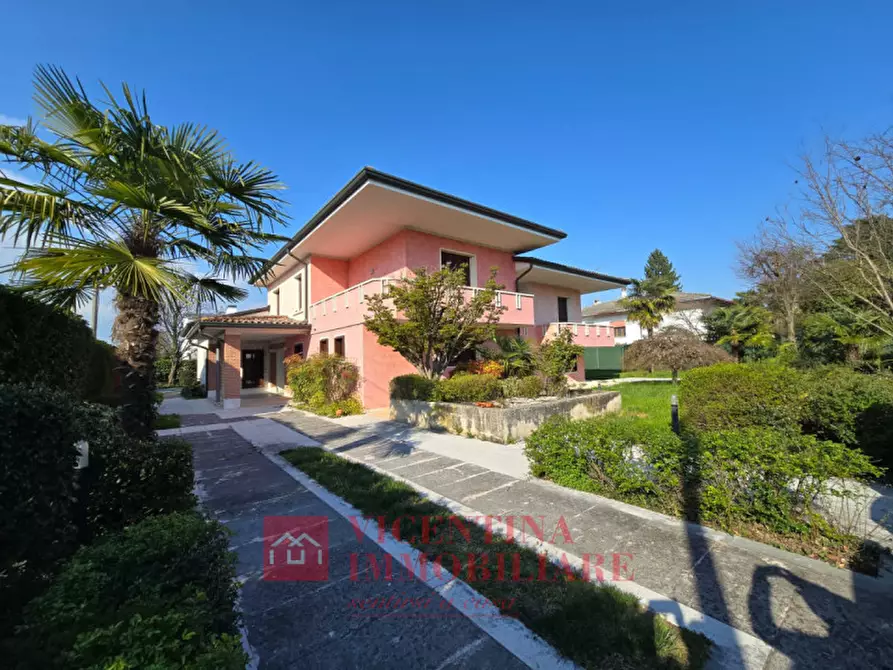 Immagine 2 di Villa in vendita  in Via Trento e Trieste a Gazzo Padovano