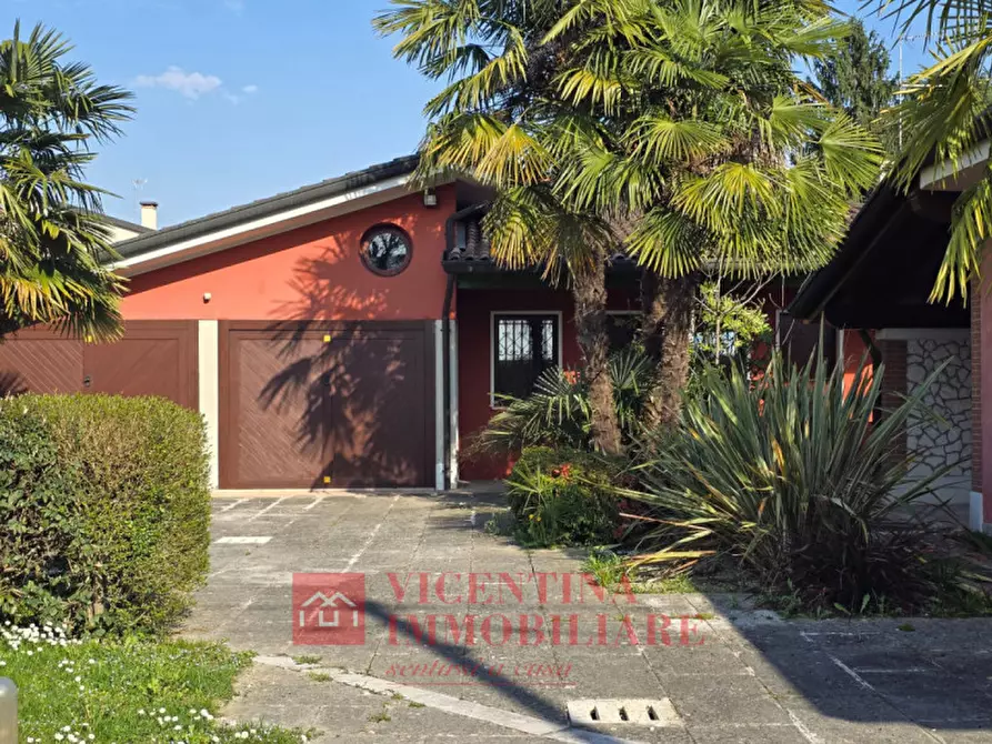 Immagine 8 di Villa in vendita  in Via Trento e Trieste a Gazzo Padovano