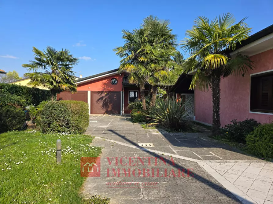 Immagine 9 di Villa in vendita  in Via Trento e Trieste a Gazzo Padovano