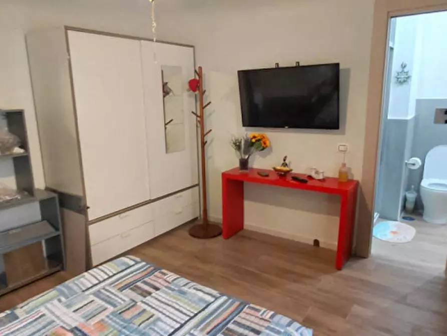 Immagine 12 di Appartamento in affitto  in via Tarantino 14 a Napoli