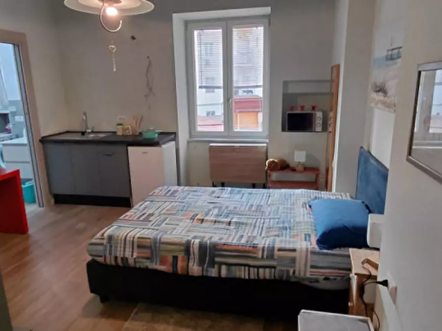 Immagine 17 di Appartamento in affitto  in via Tarantino 14 a Napoli