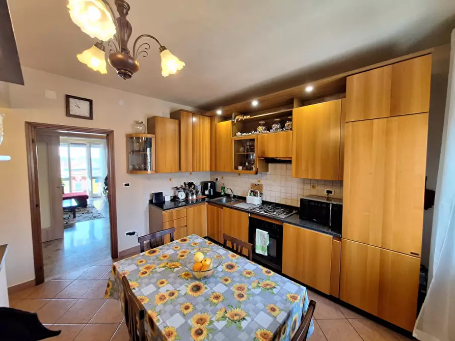 Immagine 2 di Appartamento in vendita  in via castel tesino a Venezia