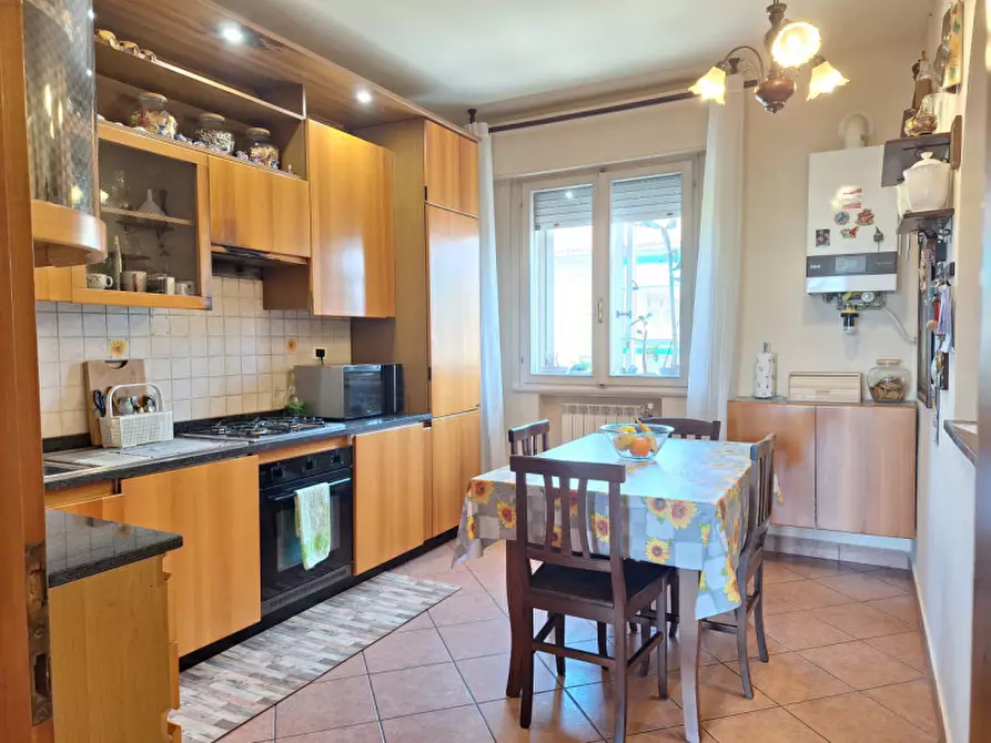 Immagine 3 di Appartamento in vendita  in via castel tesino a Venezia