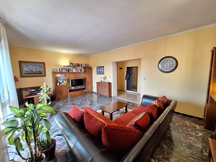 Immagine 8 di Appartamento in vendita  in via castel tesino a Venezia